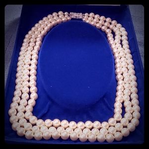 Jackie Kennedy Pearls